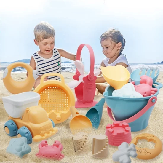 Kids Summer Gift 17PCS Children Beach Sand Toy Set Beach Play Sand Water Game Play Bucket Toys Funny Silicone Beach Toys